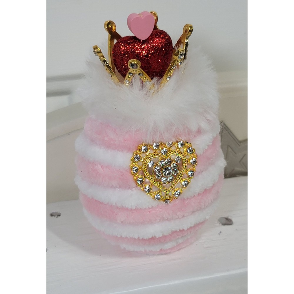 Decorative Velvety Yarn Easter Egg with Crown, Velvety Yarn Ornament Home Décor